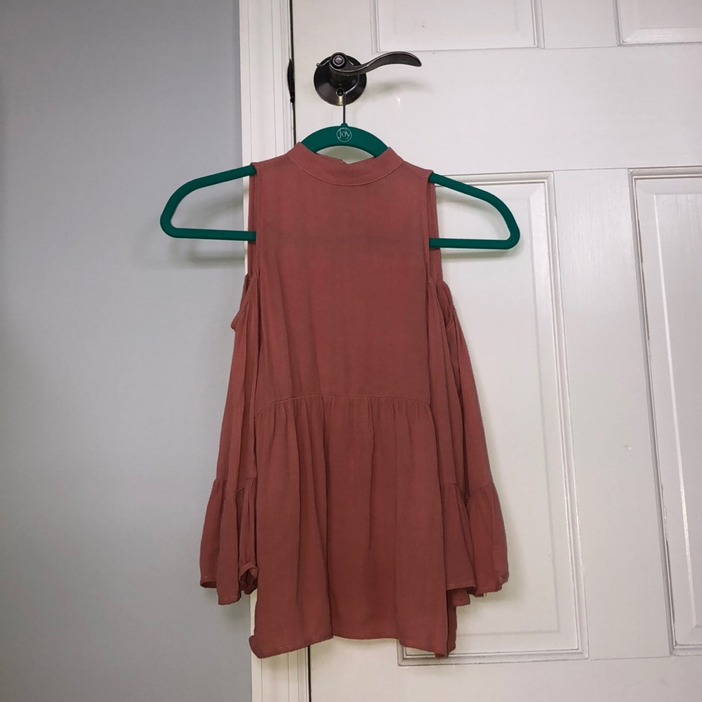 American eagle cold shoulder salmon top